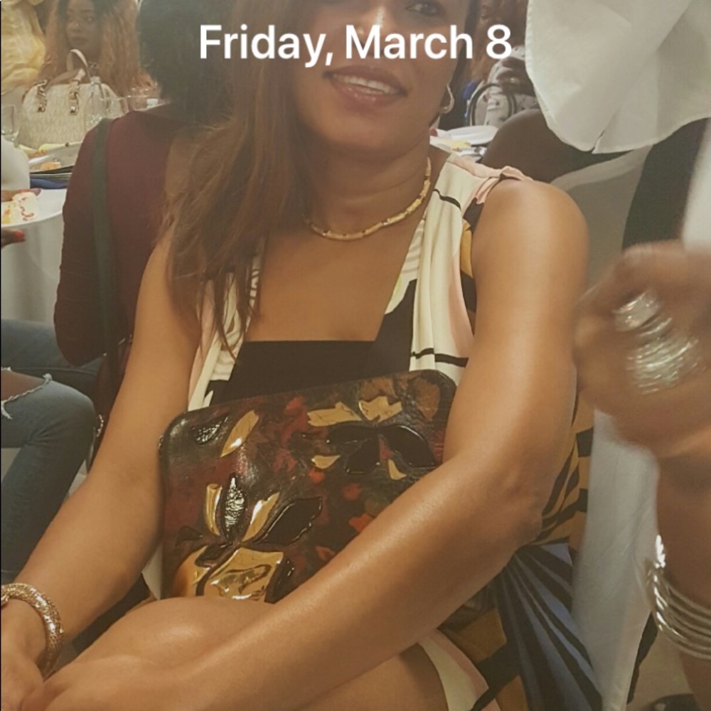 Meet your Posher, Aminata